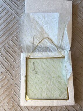 Gold Thin Metal Hanging Frame with Chain